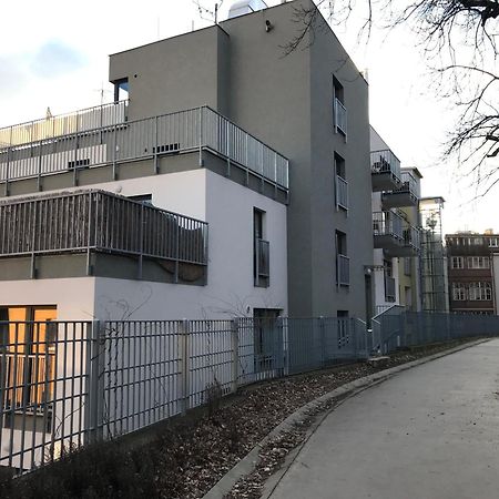Residence Park Klamovka Прага Екстериор снимка