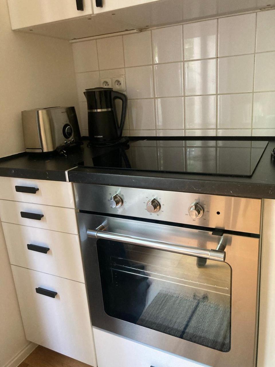 Residence Park Klamovka Прага Екстериор снимка