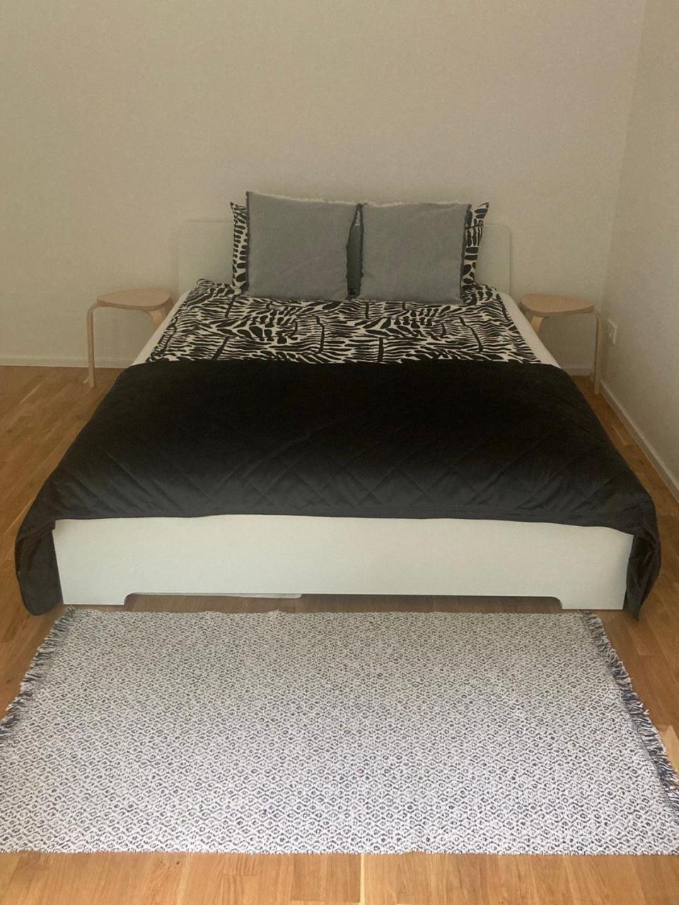 Residence Park Klamovka Прага Екстериор снимка